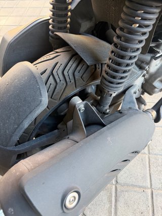 Aprilia SRMax 300 2014