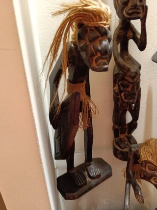 Tallas de madera africana (4 figuras)