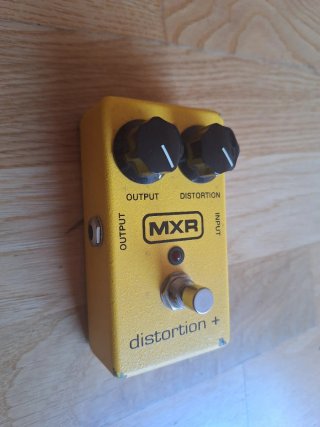 MXR Distortion + Pedal guitarra. Incluye cargador