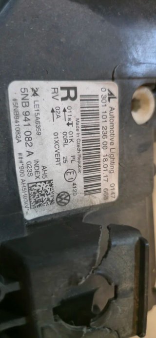 Faro derecho Volkswagen Tiguan 2018 (Reparar)