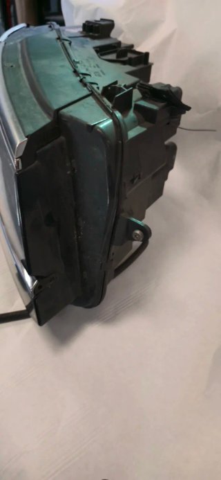 Faro derecho Volkswagen Tiguan 2018 (Reparar)
