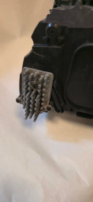 Faro derecho Volkswagen Tiguan 2018 (Reparar)
