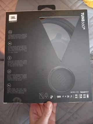 Auriculares JBL TUNE 660 NC Bluetooth