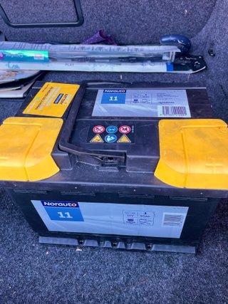 Batería NUEVA- SIN USAR Norauto 12V 60Ah 540A