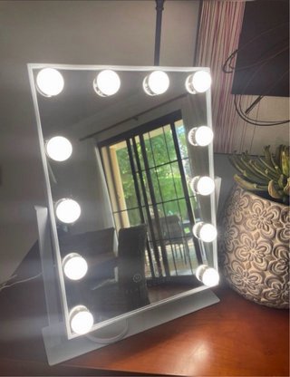 Espejo tocador de Maquillaje con Luces LED
