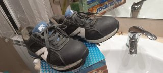 Zapatillas seguridad mujer negras y azules