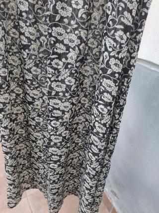 Vestido estampado  T M/L.VER Medidas en descripció
