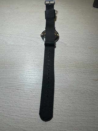 Reloj Daniel Wellington Negro y Plateado