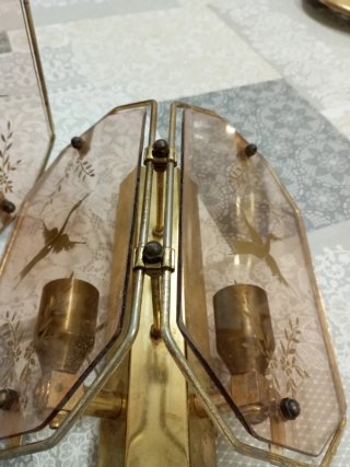 Lampade da parete dorate con cristallo