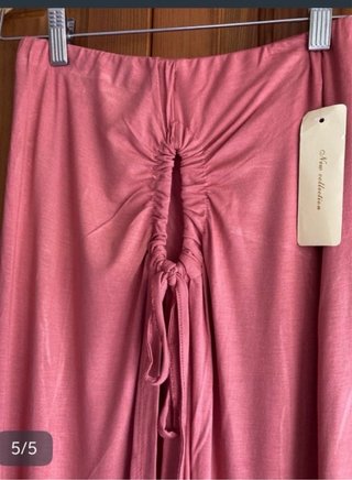 Falda rosa talla única con abertura