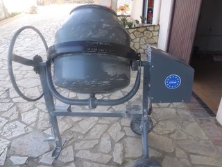 Hormigonera Camac HC150 130L Gris