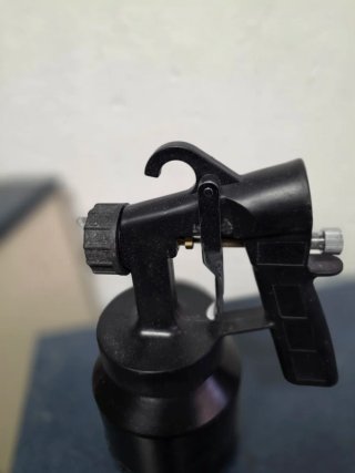 Pistola de Pintura Negra