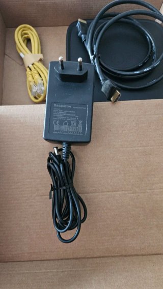 Descodificador 4K Vodafone con Mando y Cargador