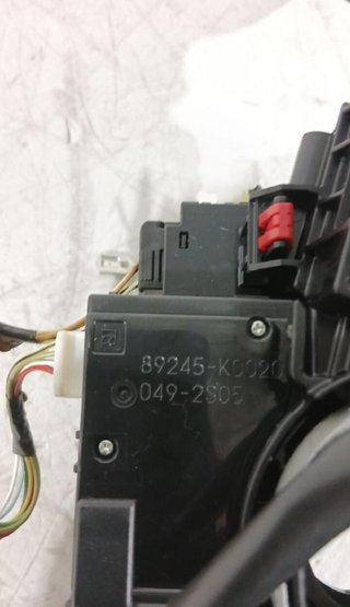 Mando multifunción toyota 89245k0020 yaris 156672