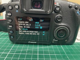 Canon EOS 7D Cámara DSLR + Accesorios REBAJADA !!!