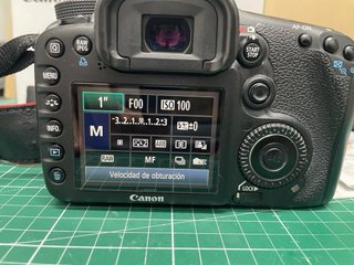 Canon EOS 7D Cámara DSLR + Accesorios REBAJADA !!!