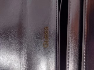 Bolso Guess Plata y Dorado