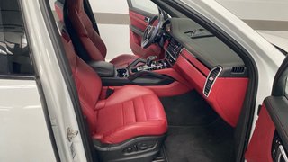 Porsche Cayenne 2023