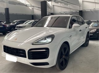 Porsche Cayenne 2023