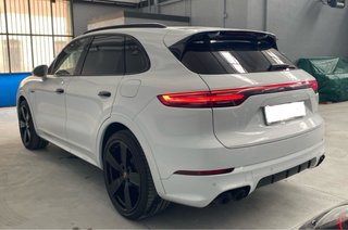 Porsche Cayenne 2023