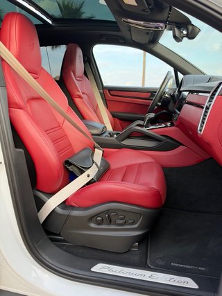 Porsche Cayenne 2023