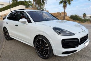 Porsche Cayenne 2023