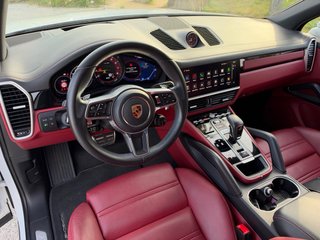 Porsche Cayenne 2023