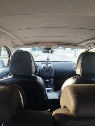 Nissan Qashqai+2 2010