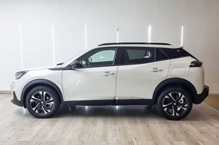 Peugeot 2008   Allure Pack Puretech 100 SS 6 Vel. MAN