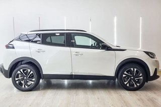 Peugeot 2008   Allure Pack Puretech 100 SS 6 Vel. MAN