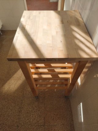 Carrito con ruedas BEKVÄM IKEA