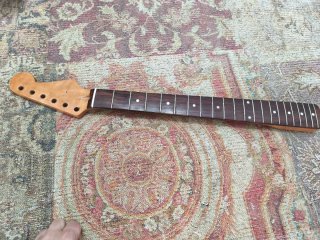 Mástil Stratocaster 9.5 Radio