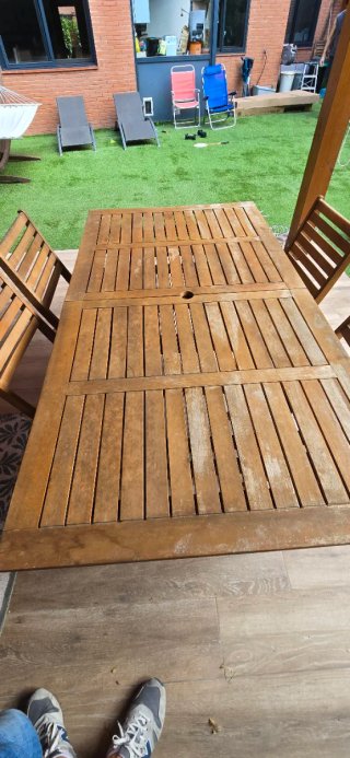 Mesa de madera terraza