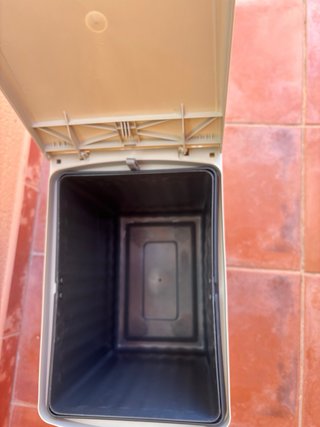 Cubo basura extraíble