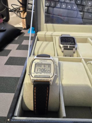 Lote caja de relojes y relojes