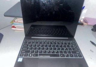 Portátil CHUWI Negro y Plateado