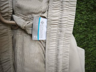 Pantalón corto trekking mujer beige
