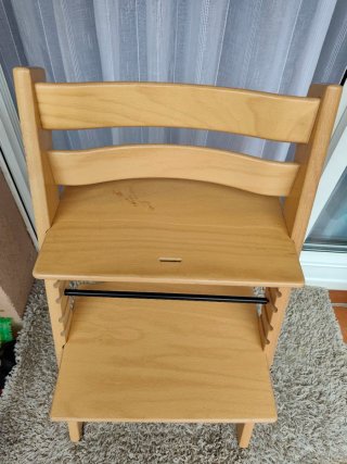 Trona Stokke madera