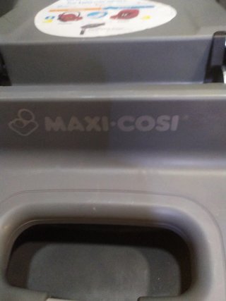 Maxi-Cosi Pebble + Isofix