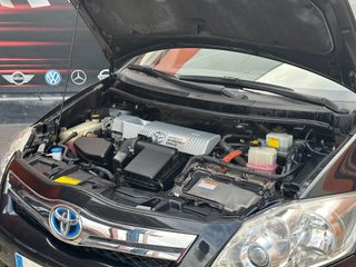 TOYOTA Auris 1.8 Hybrid Active