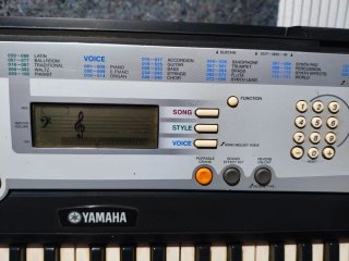 Teclado Piano Yamaha