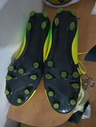 Botas de fútbol Puma EvoSpeed