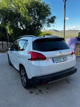 Peugeot 2008 2015