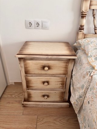 Conjunto cabecero y 2 mesitas de noche