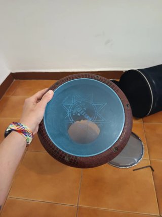 Darbuka con funda y parches