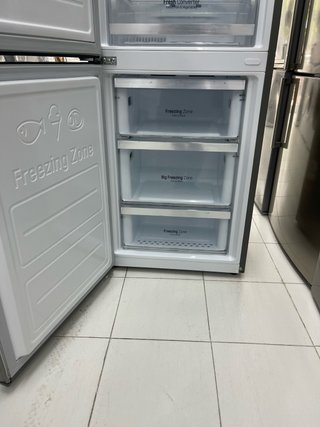 Nevera marca LG con garantía transporte