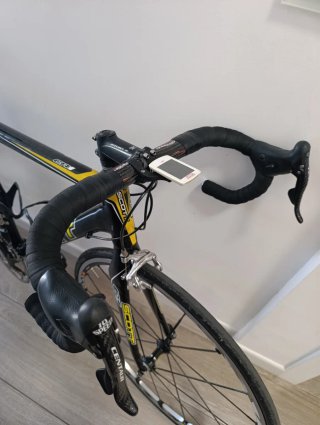 Bicicleta Scott CR1 Pro Carbono