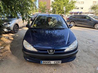Peugeot 206 2003