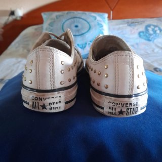 Converse Cuero Tachuelas Blanco/Dorado Talla 35