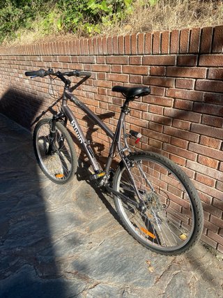 Bicicleta B'Twin Gris